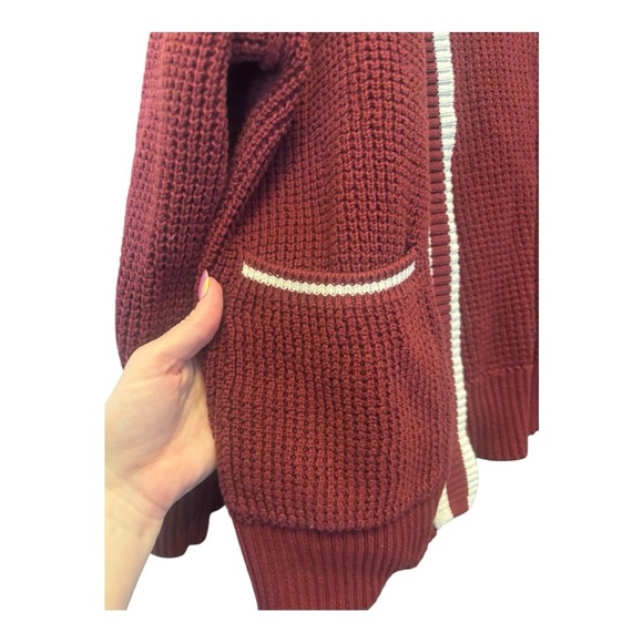 Universal Thread Red Cardigan Size Large (L) - Picture 5 of 8